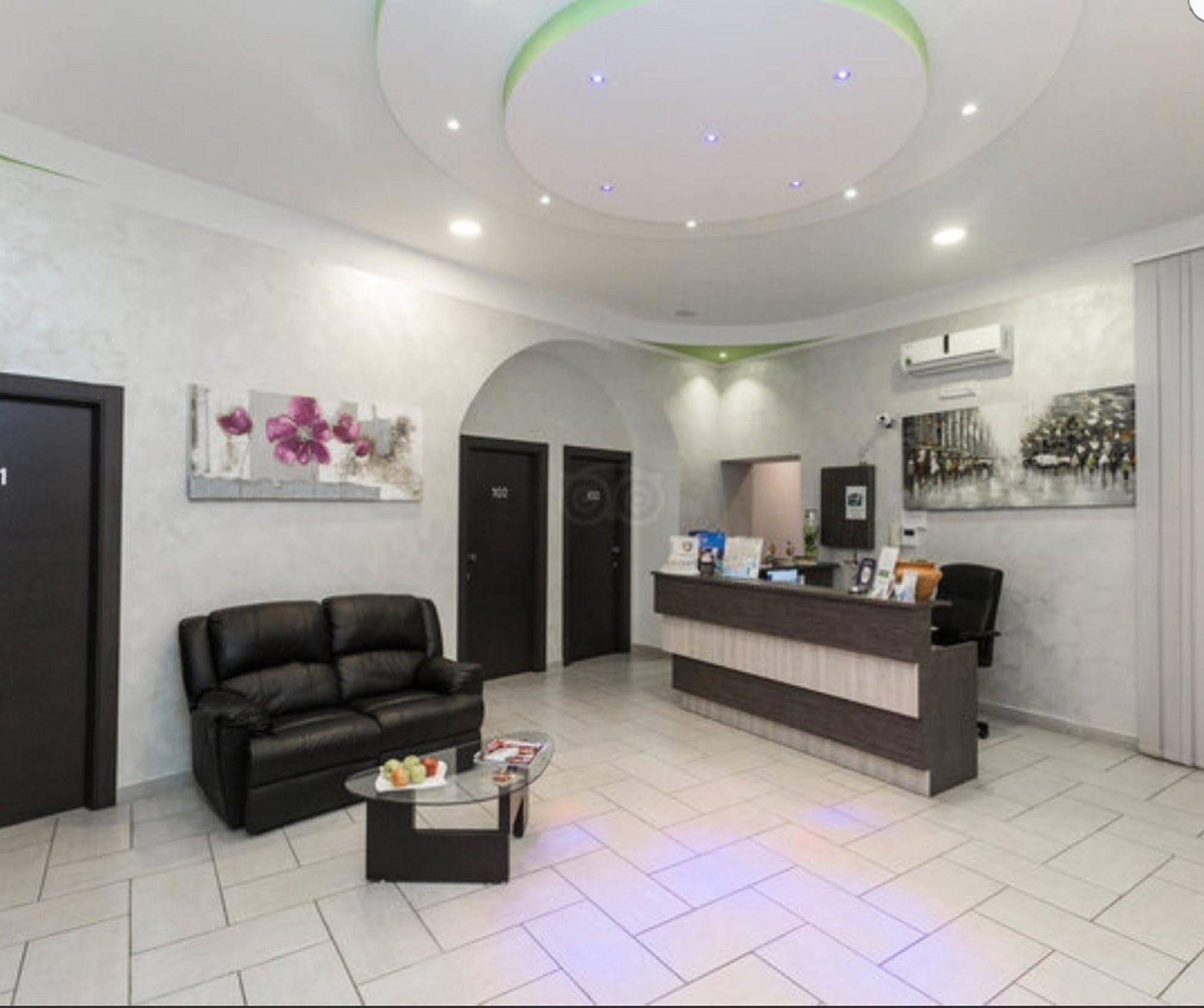 Couette-café Napoli Suite 3*