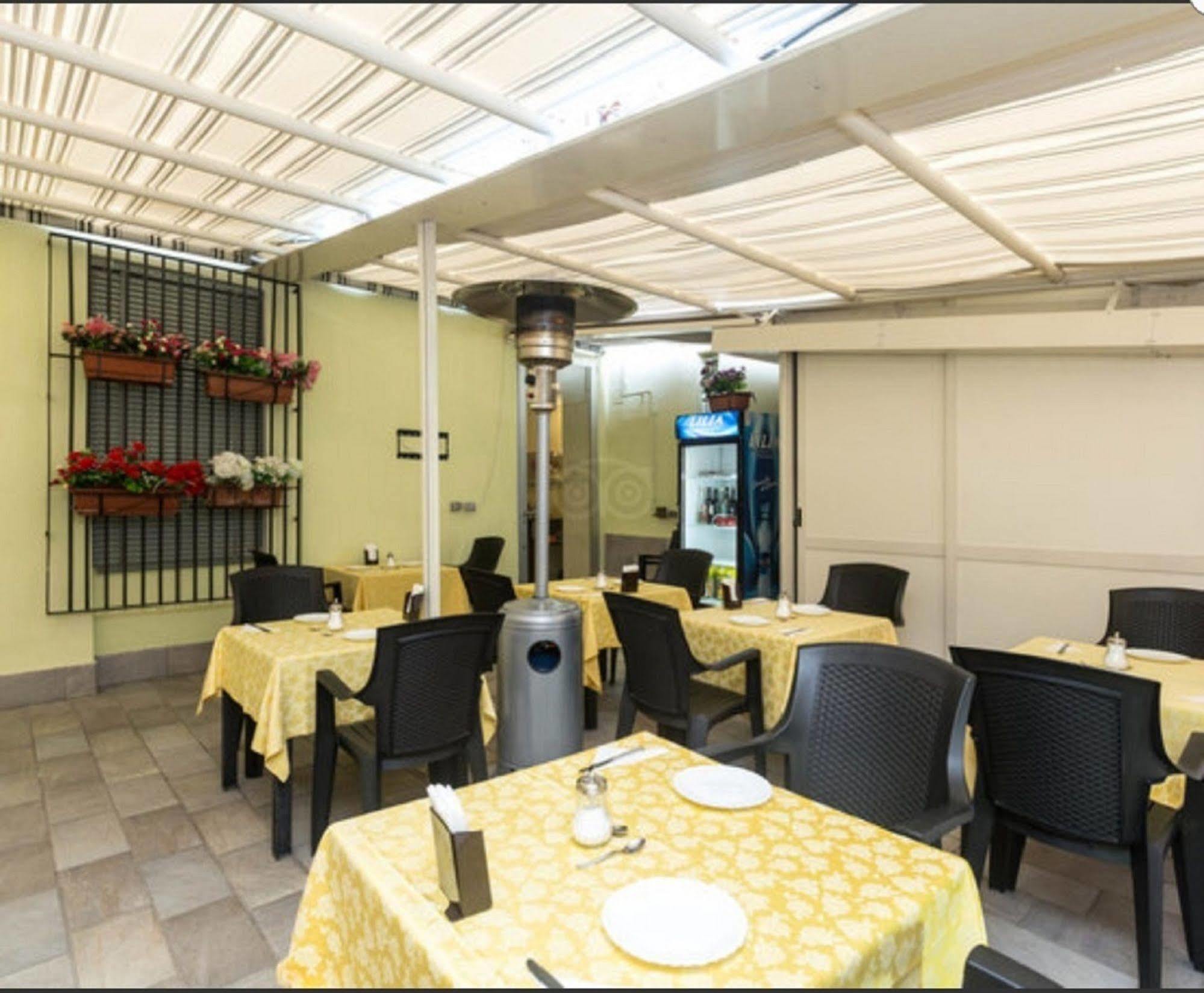 Couette-café Napoli Suite Naples